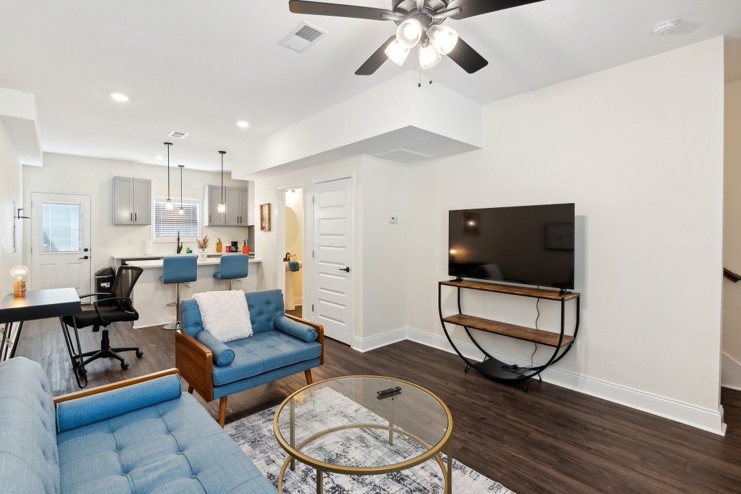 Alto · Unit N2 2bd/2.5 bth