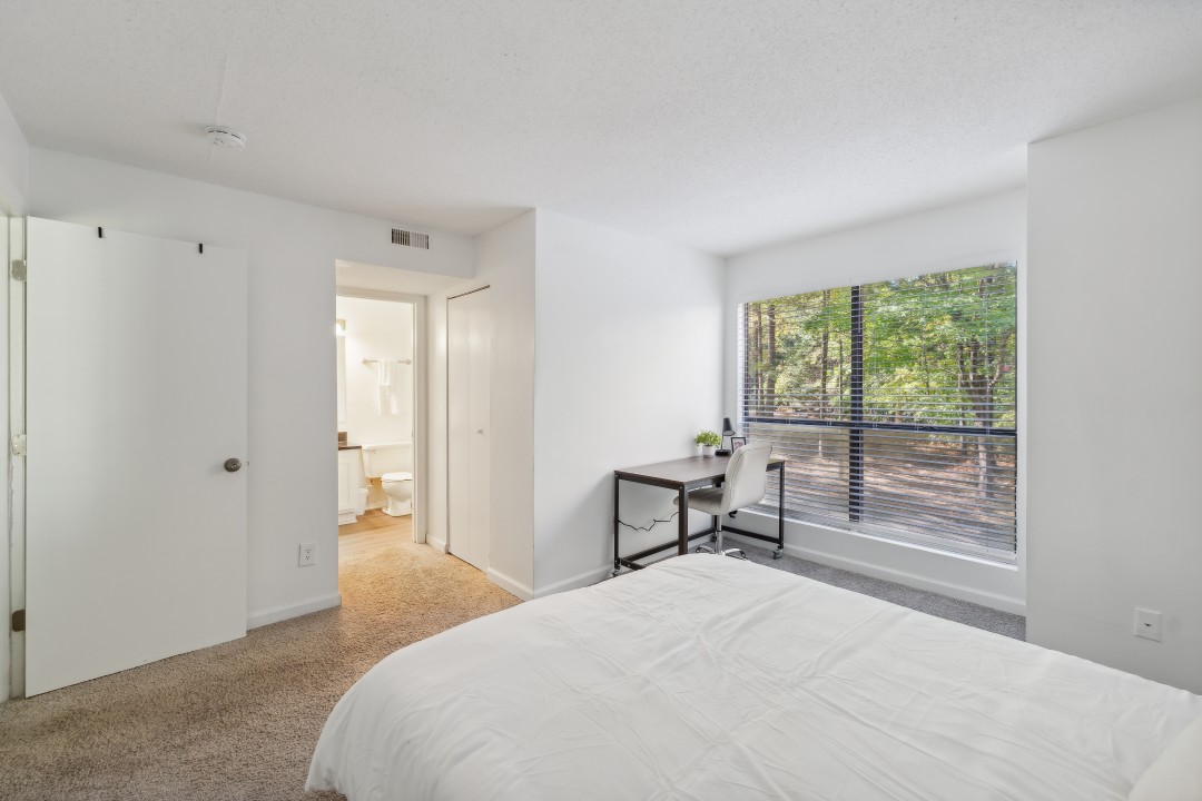 Northcliffe 405 - · Unit 2/2