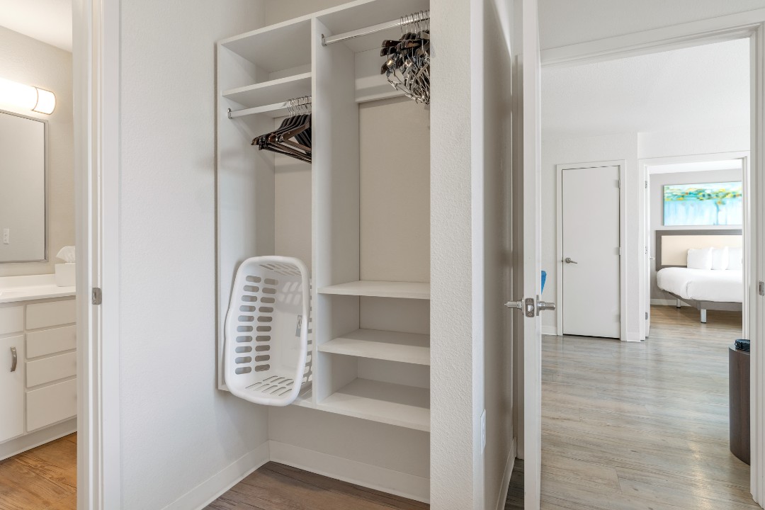Simplicity At the Rim · Unit 1414 2/2