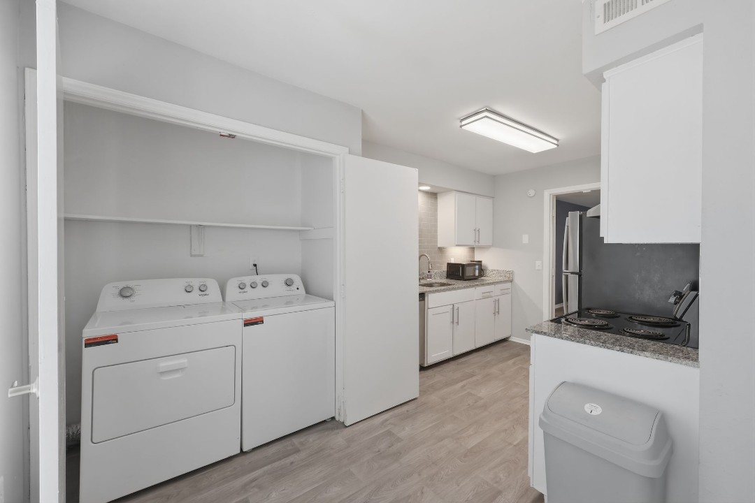 The Domain Apartments 4922C · Unit 1/1