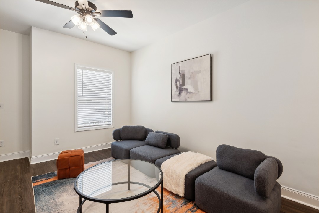 Alto · Unit B5 2bd/2.5 bth