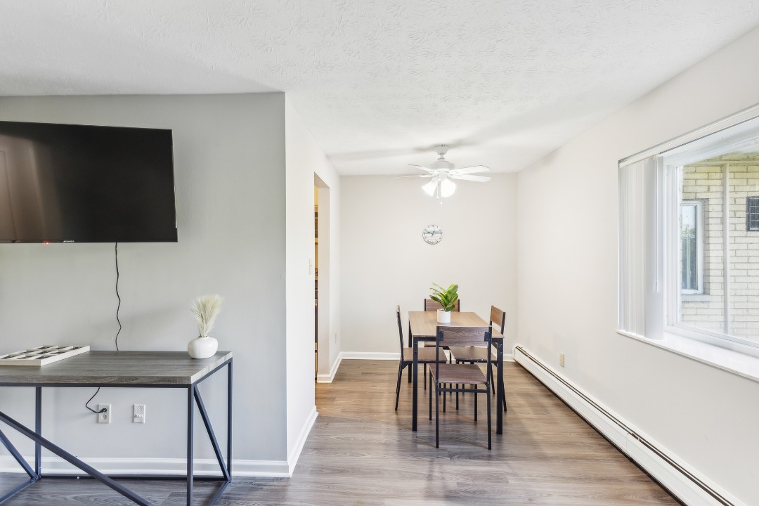 Midtown Towers 3020, · Unit 1/1