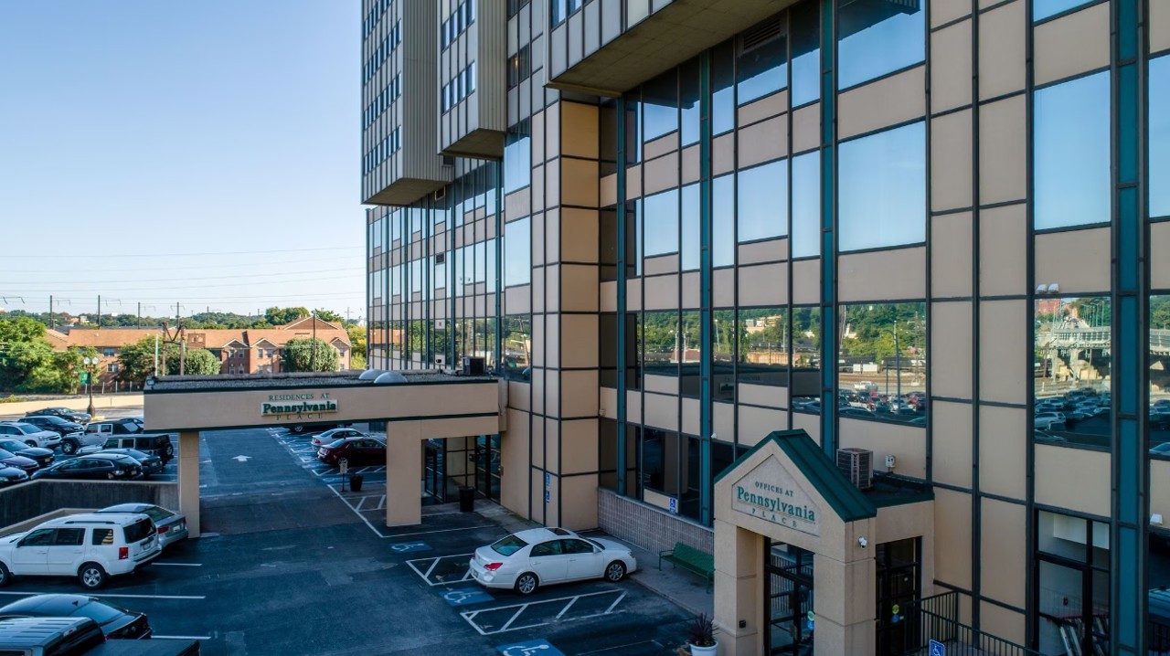 Pa Place 1114, 1br