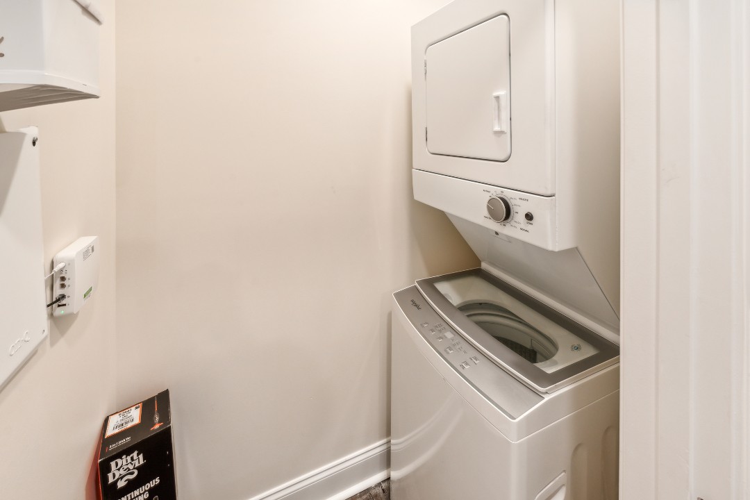 Alto · Unit M8 2bd/2.5 bth