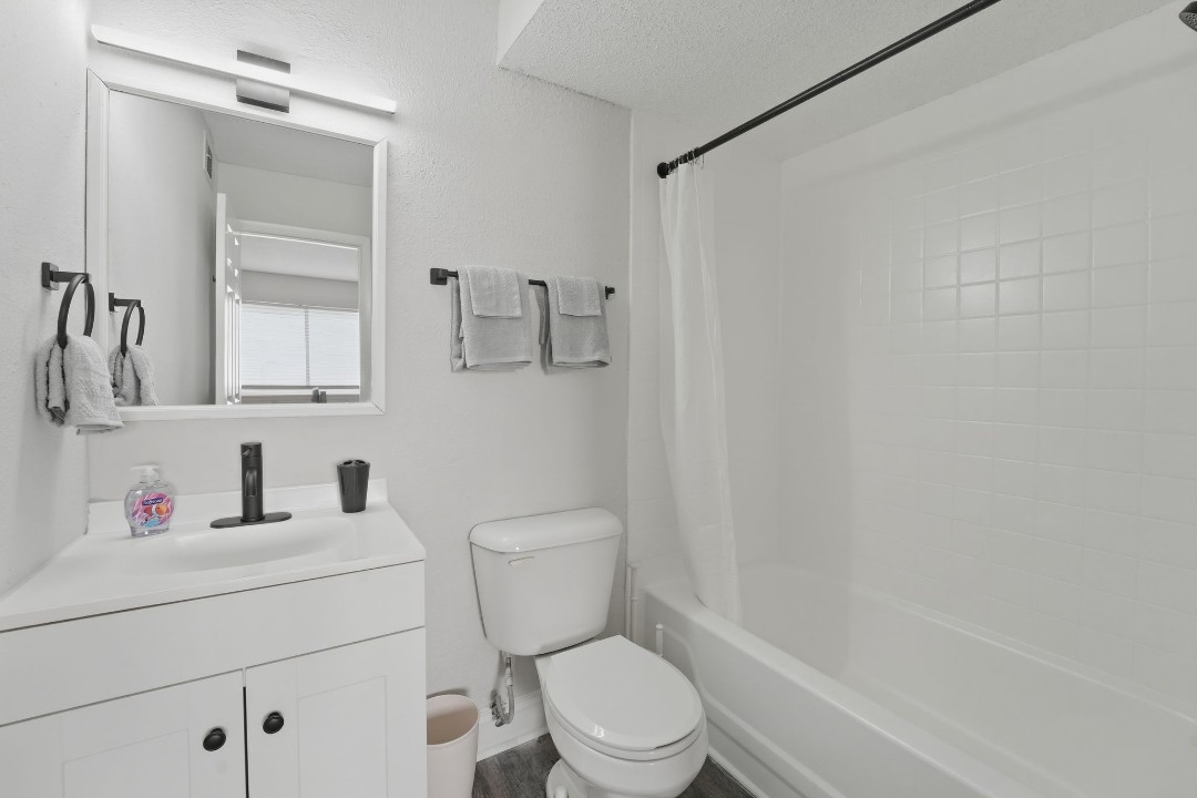 Crossings at · Unit 501 K31 1bd/1bth