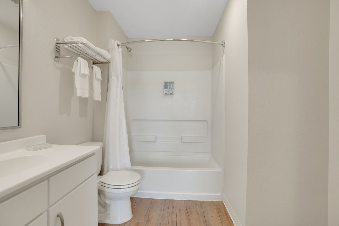Simplicity At the Rim · Unit 1316 2/2