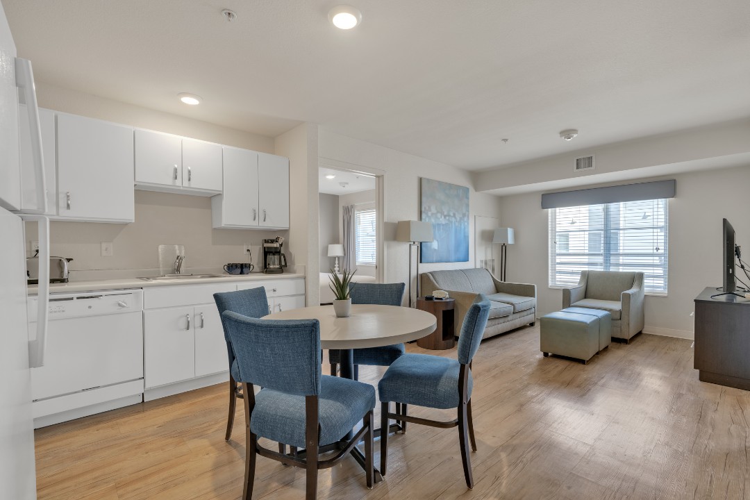 Simplicity At the Rim · Unit 1321 2/2
