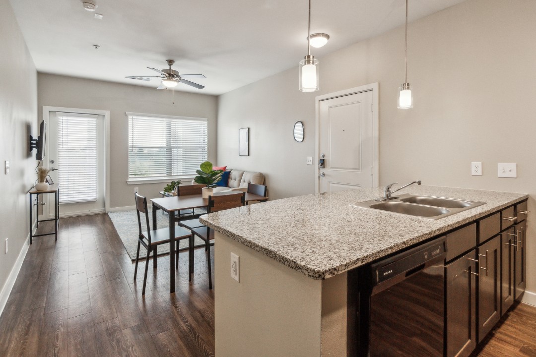 Smart Living Cypress Creek, 7309, · Unit 1/1