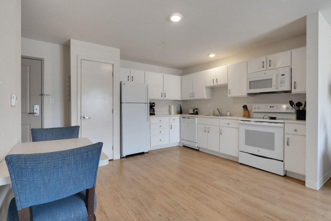 Simplicity At the Rim · Unit 1210  1/1