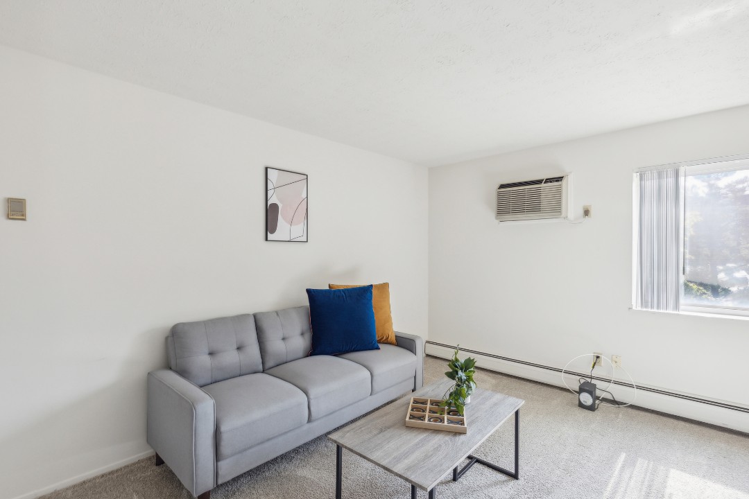 Midtown Towers 3402, · Unit 1/1