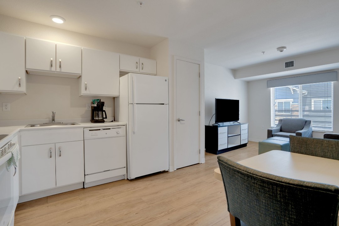 Simplicity At the Rim · Unit 1407 1/1