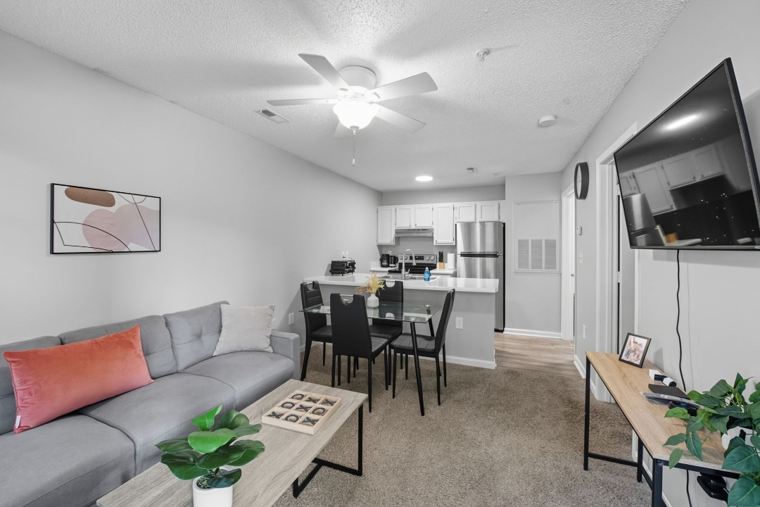 Meadowbrook 254-202 1bd/1bd