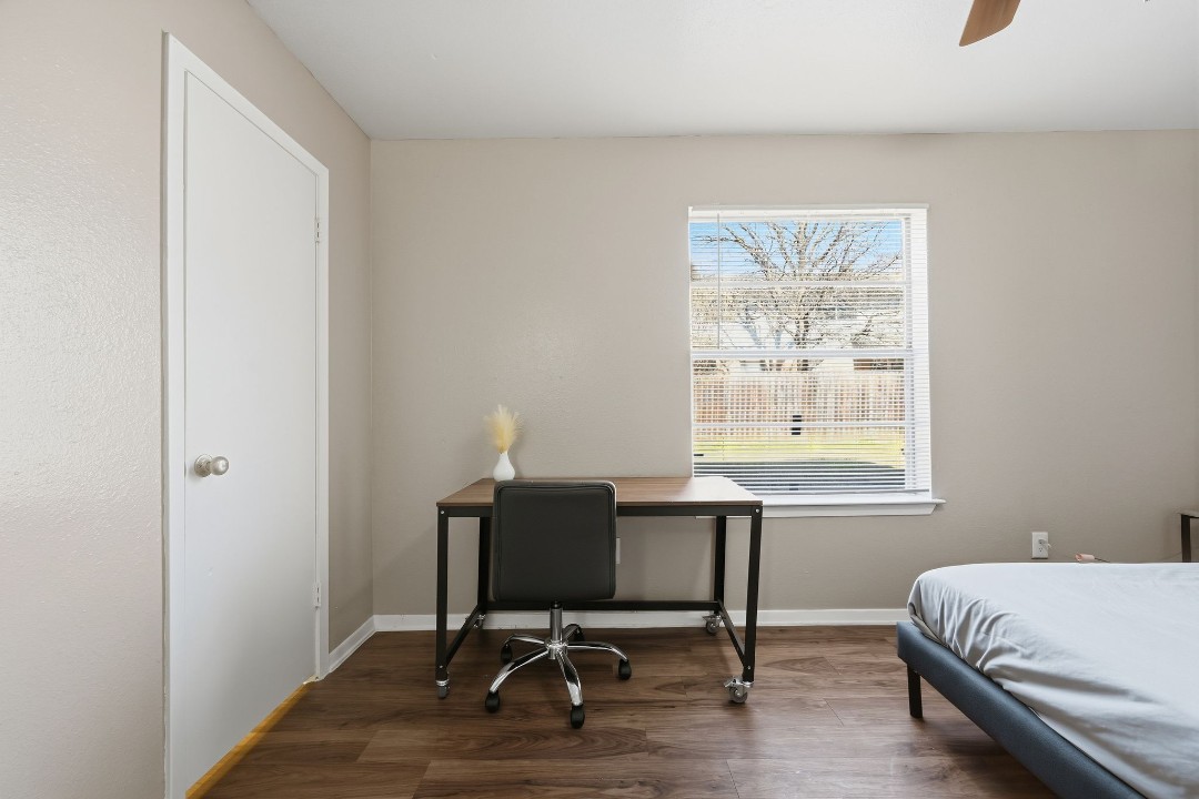 Eureka village · Unit 157 1/1