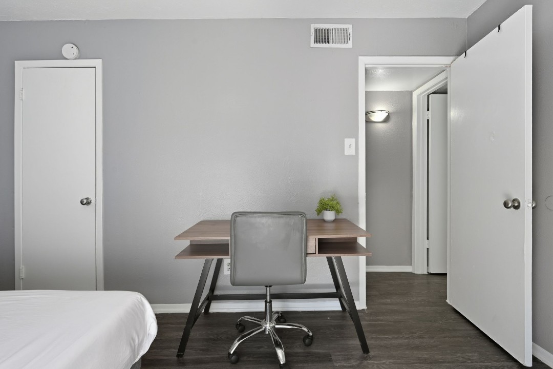 Eureka village · Unit 224 1/1