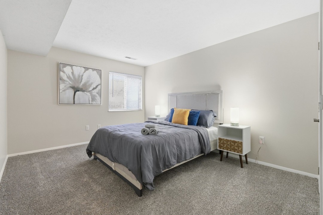 1 Bedroom · Signature layout