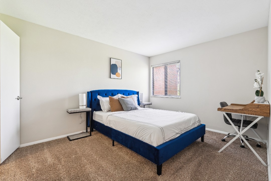 1 Bedroom · Signature layout