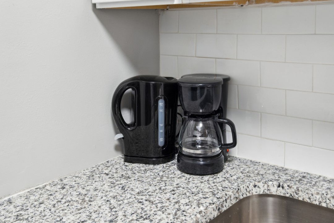 Brentwood Hills, C3 - · Unit 1/1