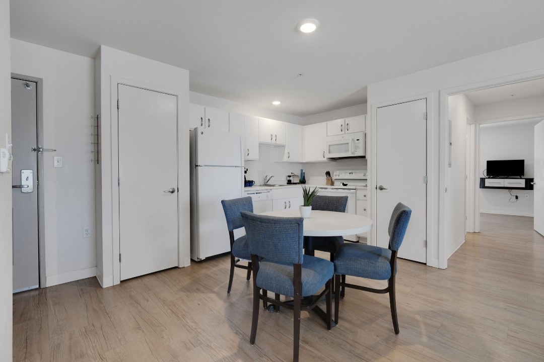Simplicity At the Rim · Unit 1218  3/2