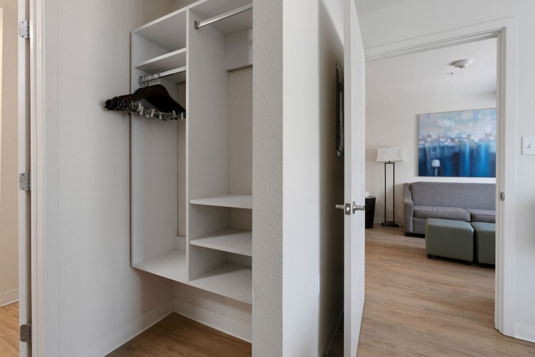 Simplicity At the Rim · Unit 1411 1/1