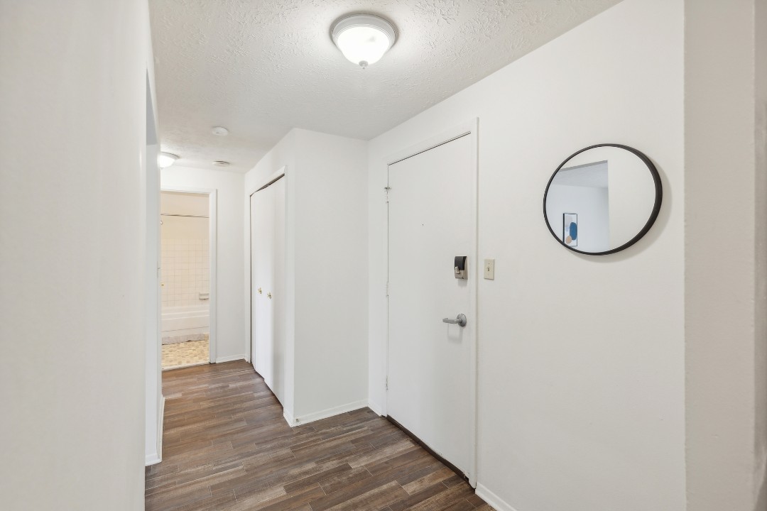 Midtown Towers 3605, · Unit 1/1
