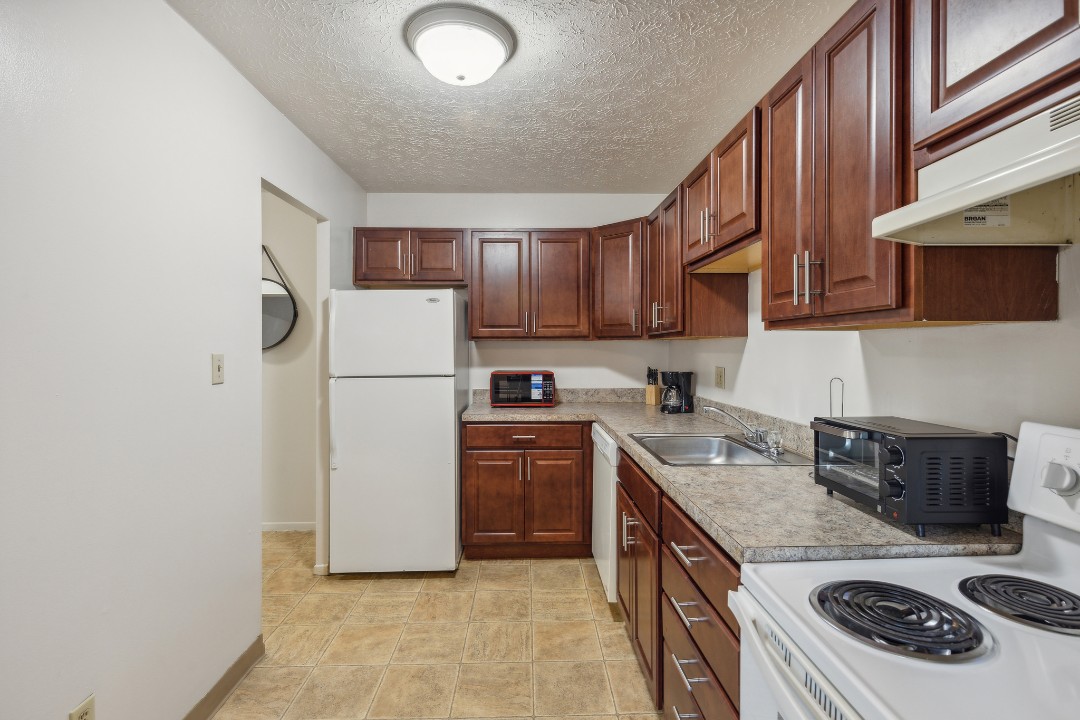 Midtown Towers 3105, · Unit 1/1