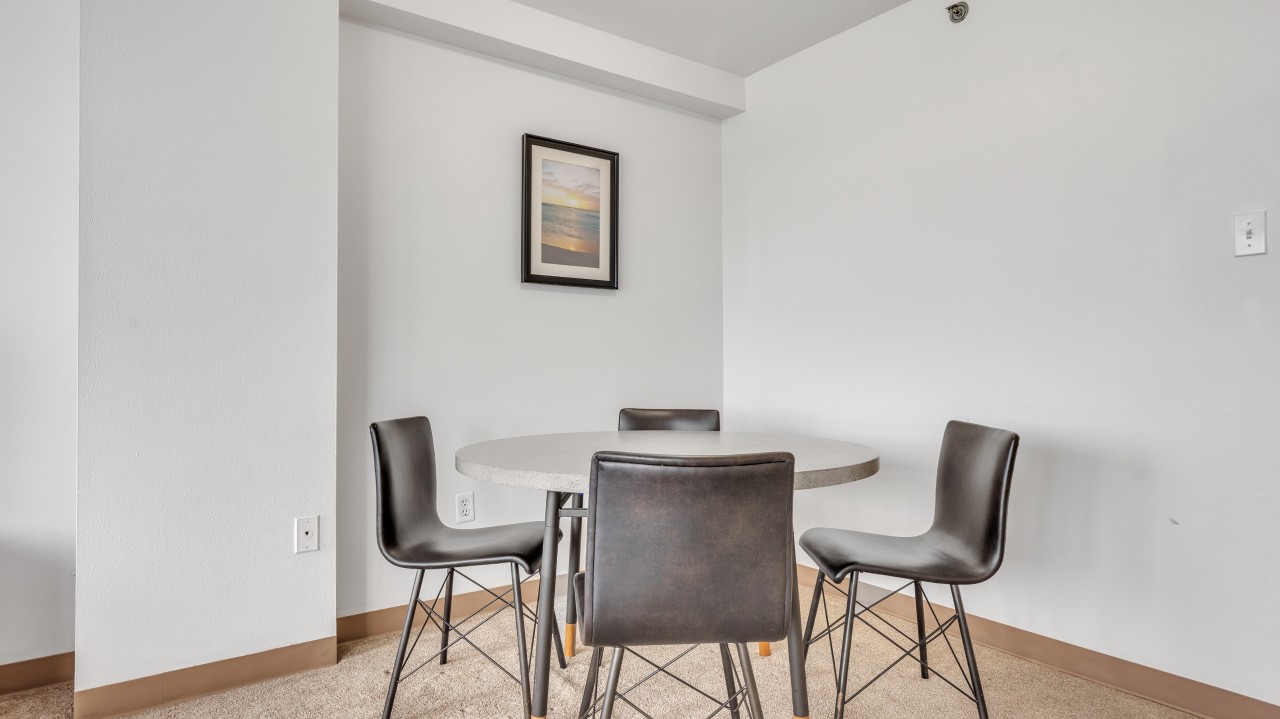 Pa Place 2006, 1br