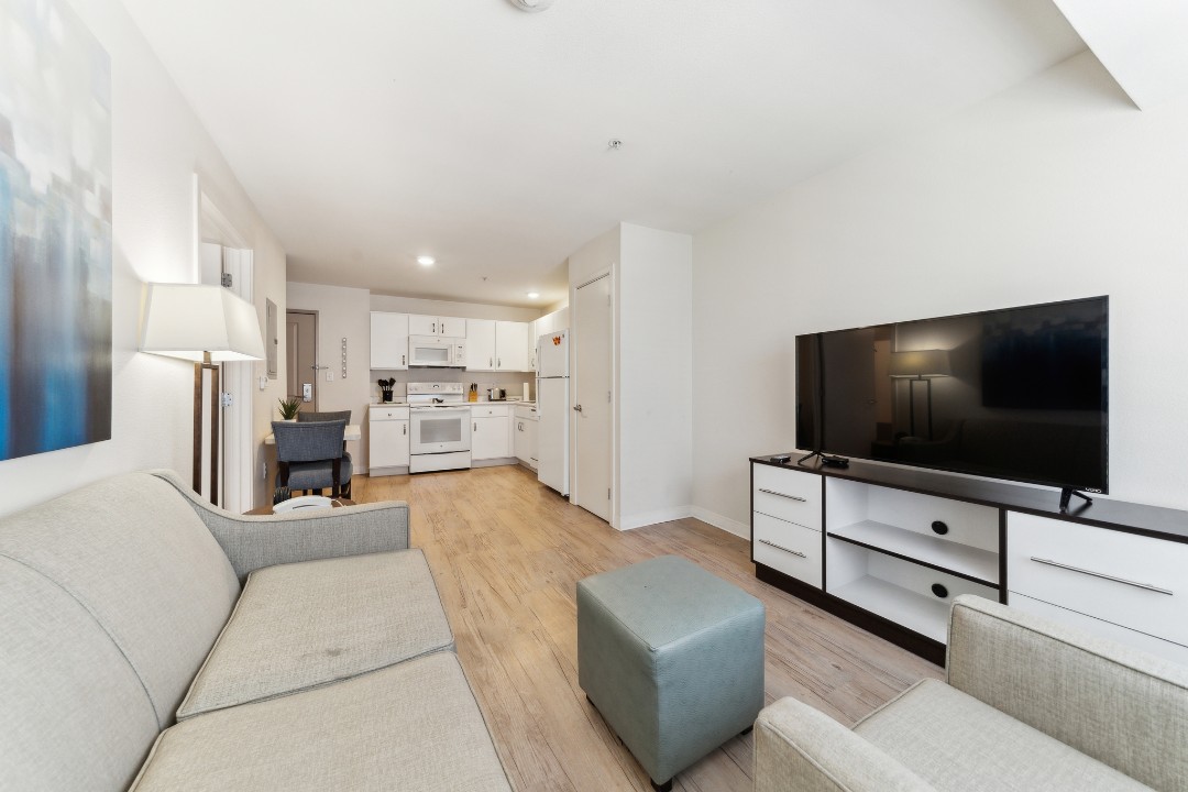 Simplicity At the Rim · Unit 1307  1/1
