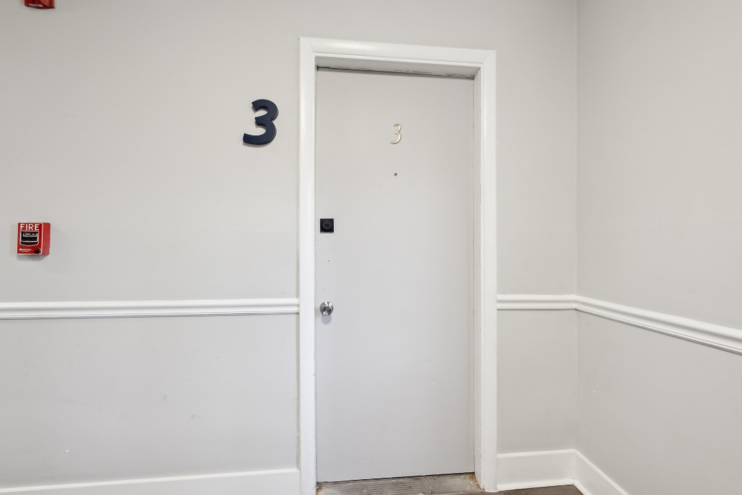 Brentwood Hills, C3 - · Unit 1/1