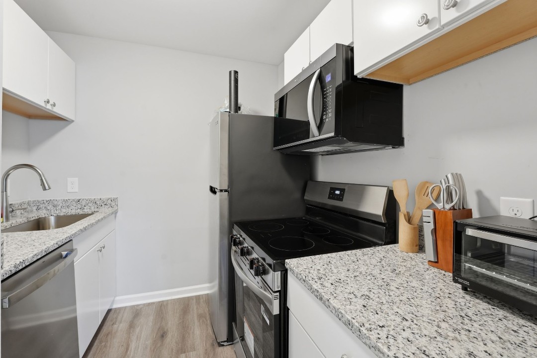 Crossings at · Unit 501 M61 2bd/2bth