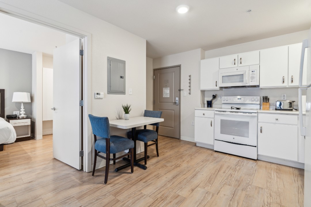 Simplicity At the Rim · Unit 1207  1/1