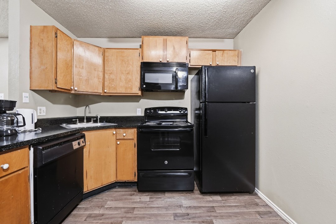 District West · Unit 815