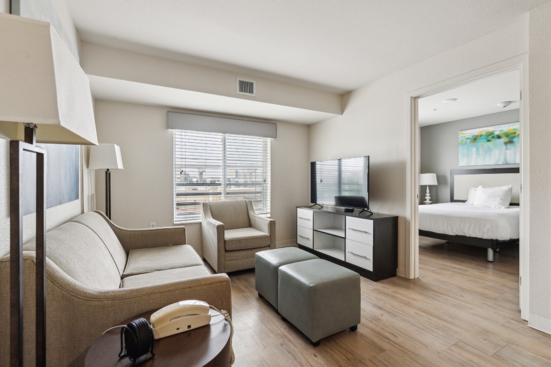Simplicity At the Rim · Unit 1206  2/2