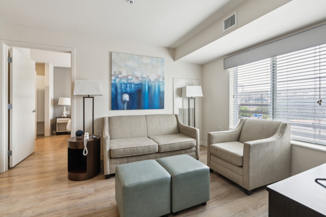 Simplicity At the Rim · Unit 1206  2/2
