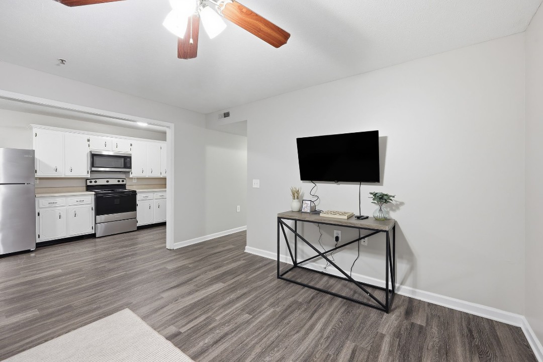 Highland Park apartments · Unit 504 2/1