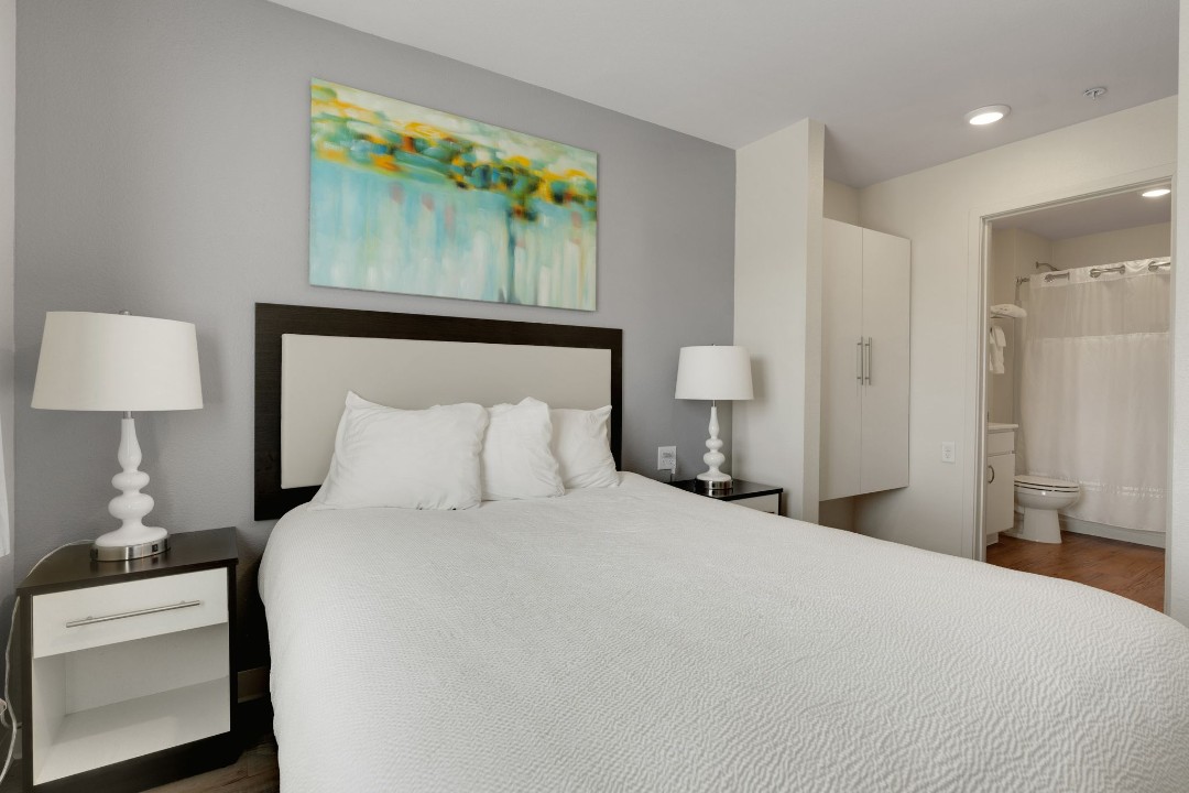 Simplicity At the Rim · Unit 1408 2/2