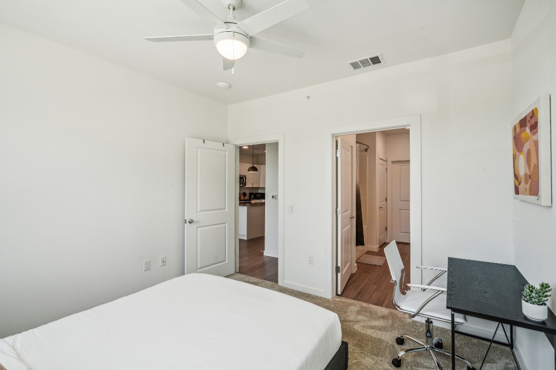 Spectra Parks 6204, · Unit 1/1