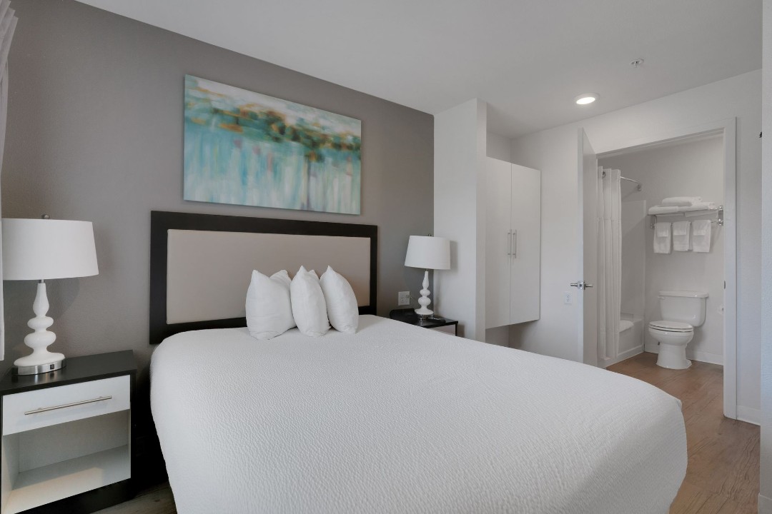 Simplicity At the Rim · Unit 1218  3/2