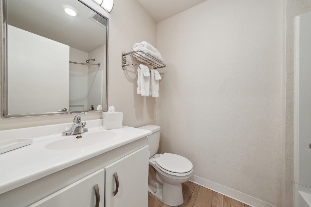 Simplicity At the Rim · Unit 1217  1/1