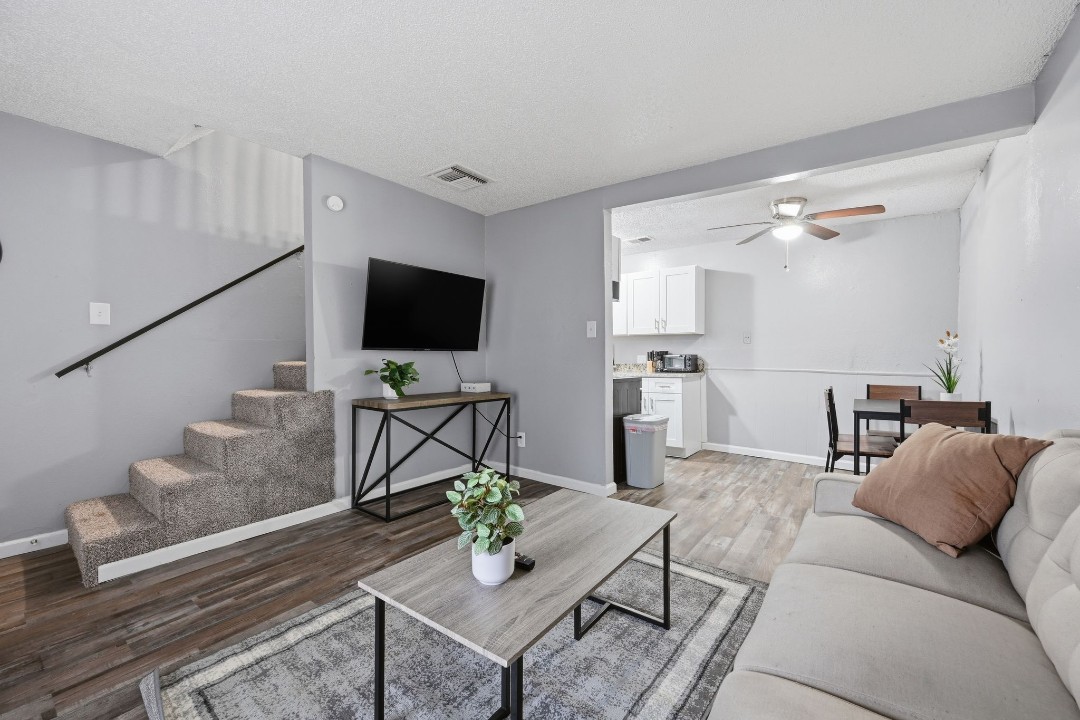 Pioneer Creek 508-07 · Unit 1/1