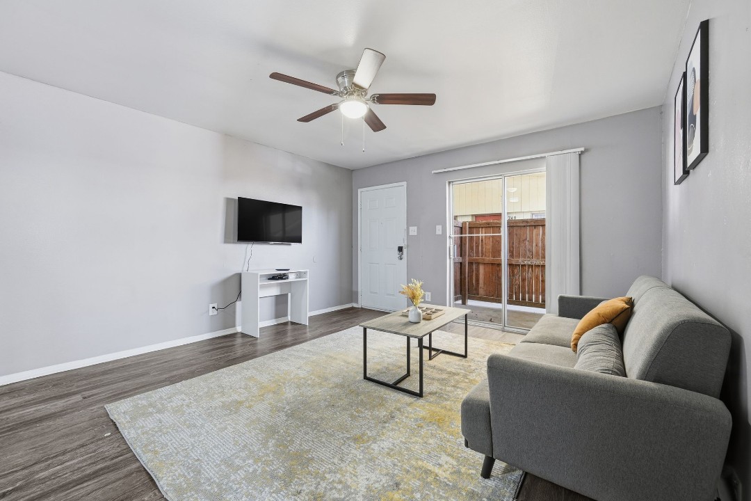 Eureka village · Unit 238 2/1