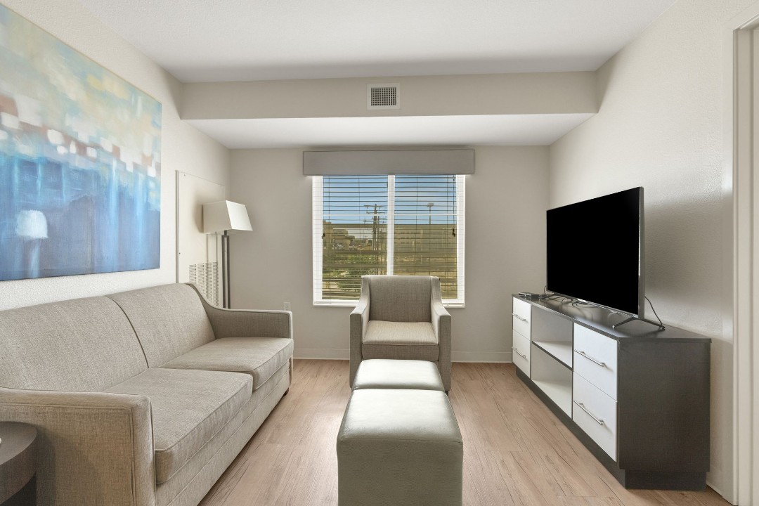 Simplicity At the Rim · Unit 1208  2/2