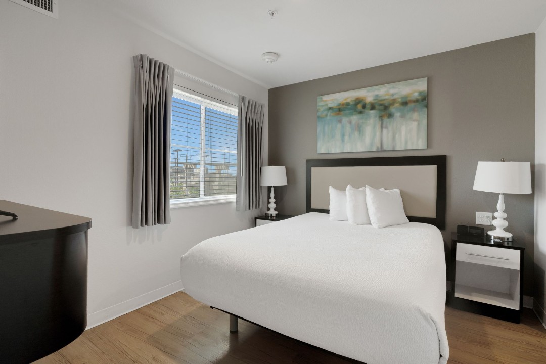 Simplicity At the Rim · Unit 1218  3/2