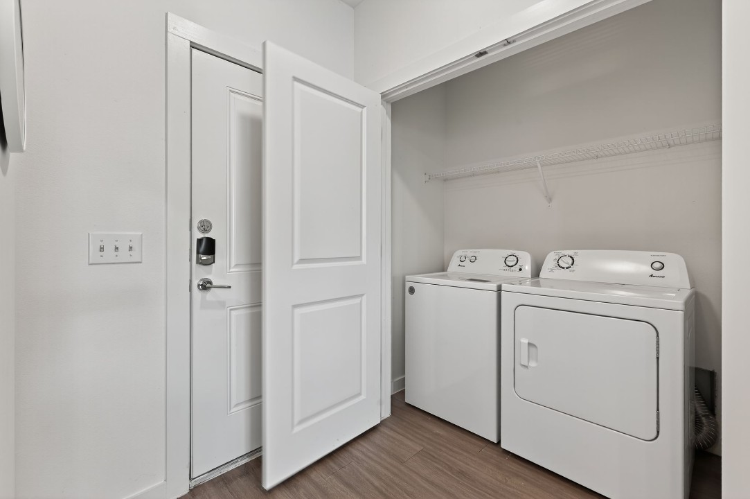 Spectra Parks · Unit 4301 2/2
