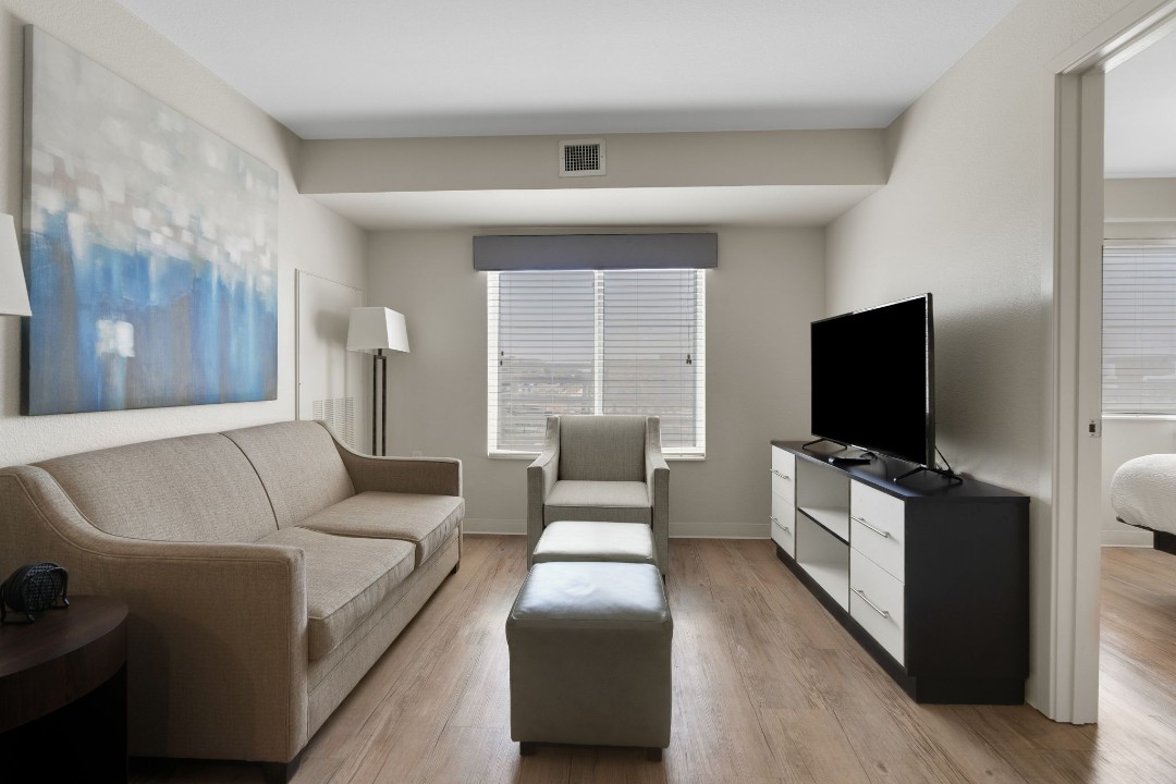 Simplicity At the Rim · Unit 1408 2/2