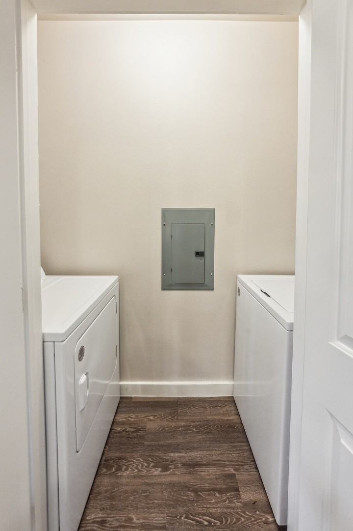 Smart Living Cullen, 4307, · Unit 2/2