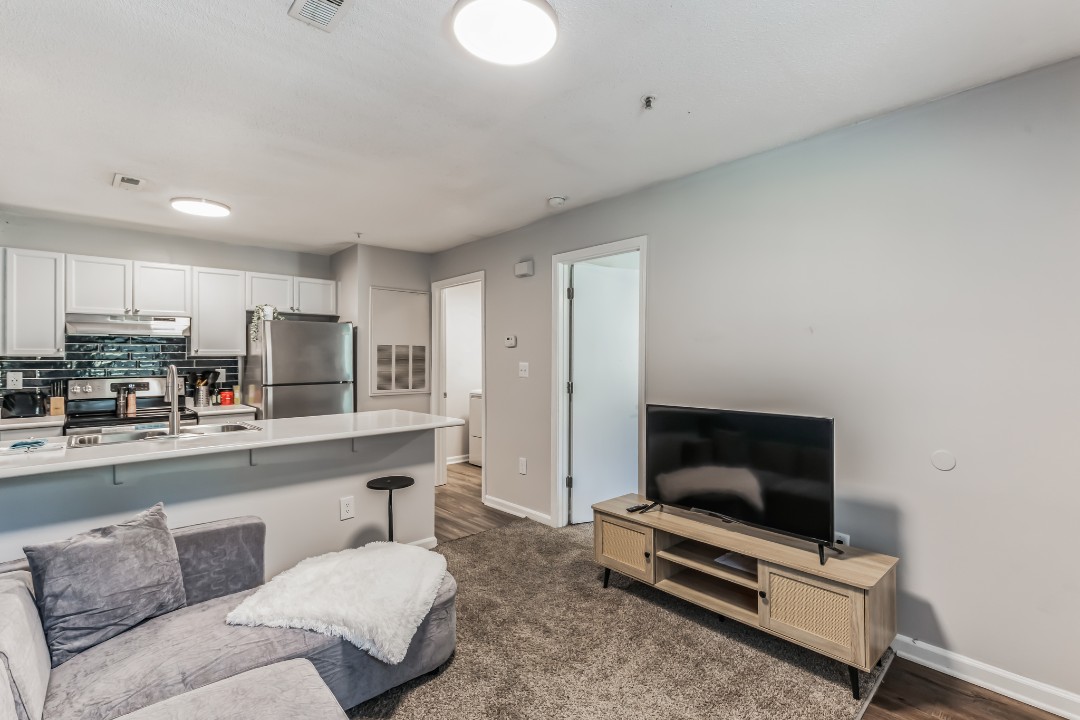 Carlson Bay, 965-201, · Unit 1/1