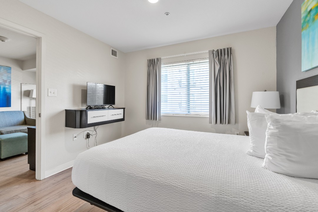 Simplicity At the Rim · Unit 1221  2/2