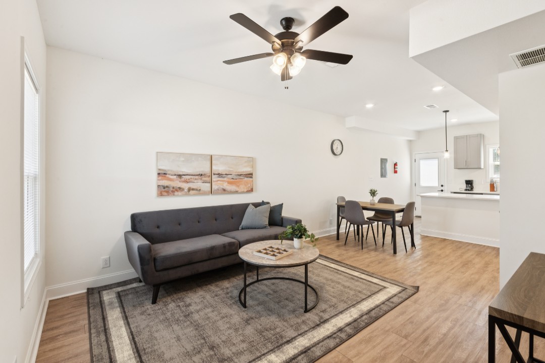 Arte Luxury townhomes E2 2/2.5