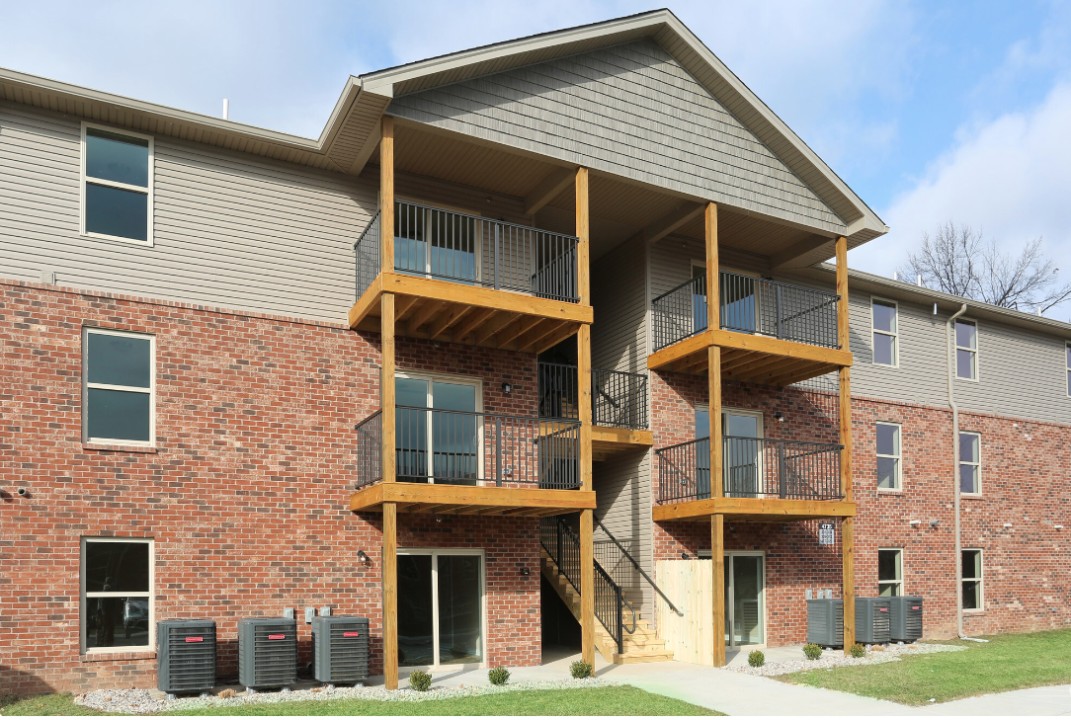 Stonecrest 716, · Unit 2/2