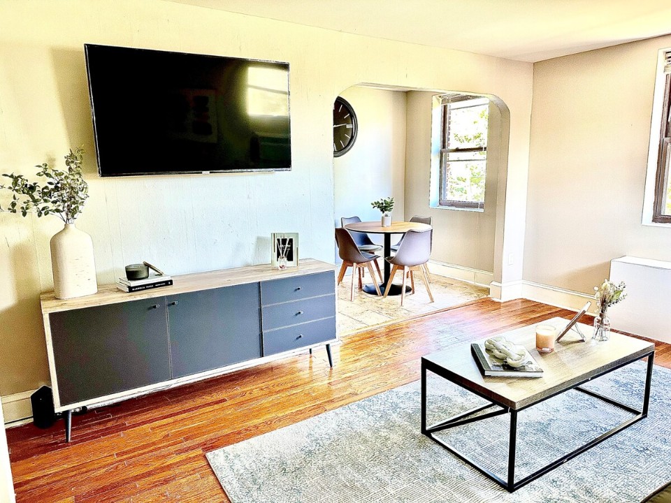 Lennox 1-br · Unit C304